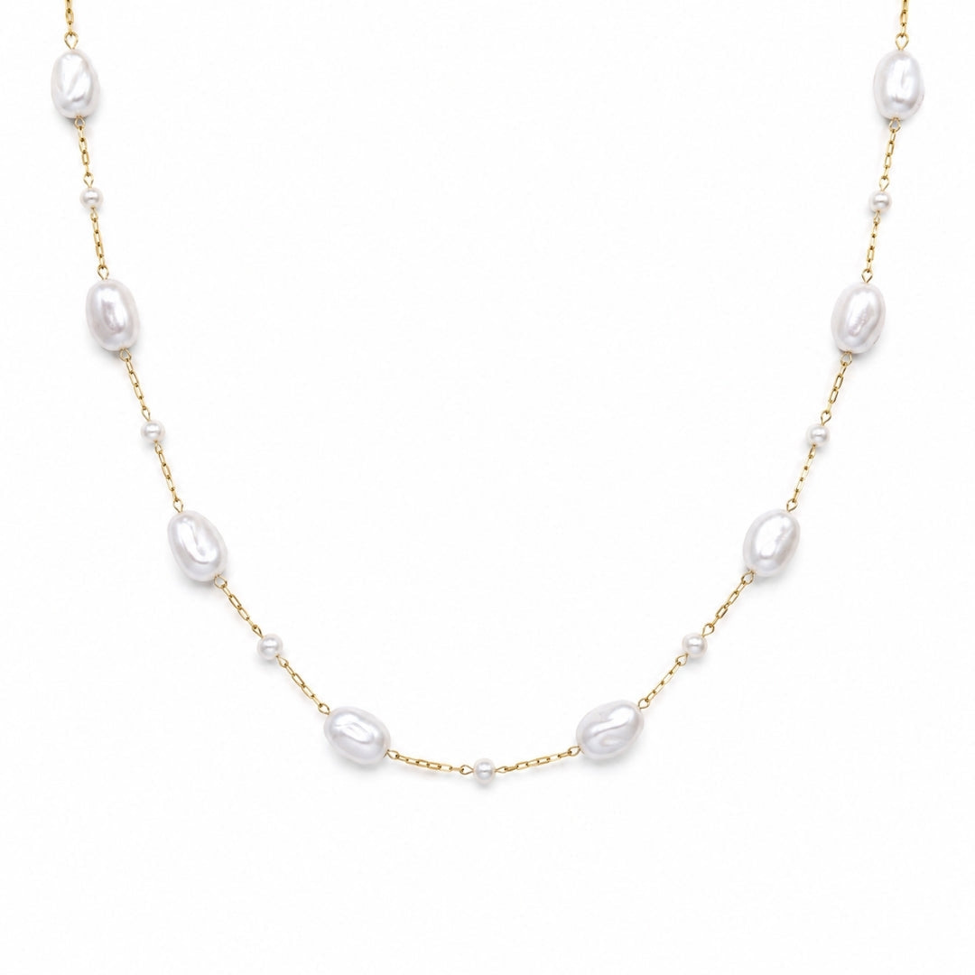 Classic Mother of Pearl Necklace