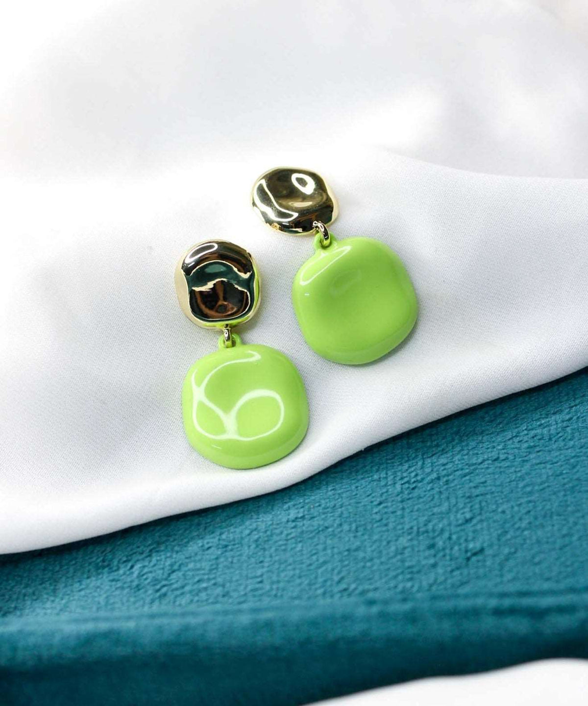 Pop Statement Danglers